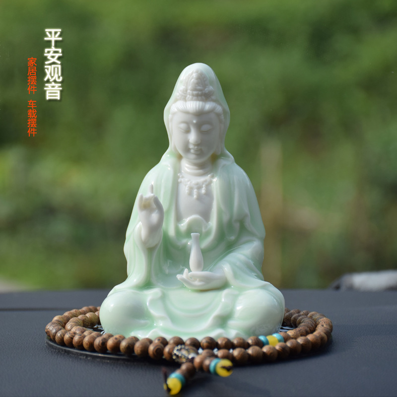 Creative Chinese ceramic safe Guanyin Bodhisattva Guanyin home worship Buddha statue decoration car accessories