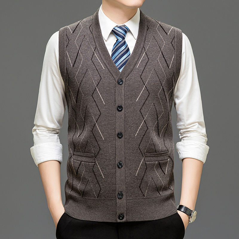 Autumn and Winter Men's Cardigan Fashion Knit Sweater Elderly Men's Sleeveless Loose Vest Open-Back Sweater