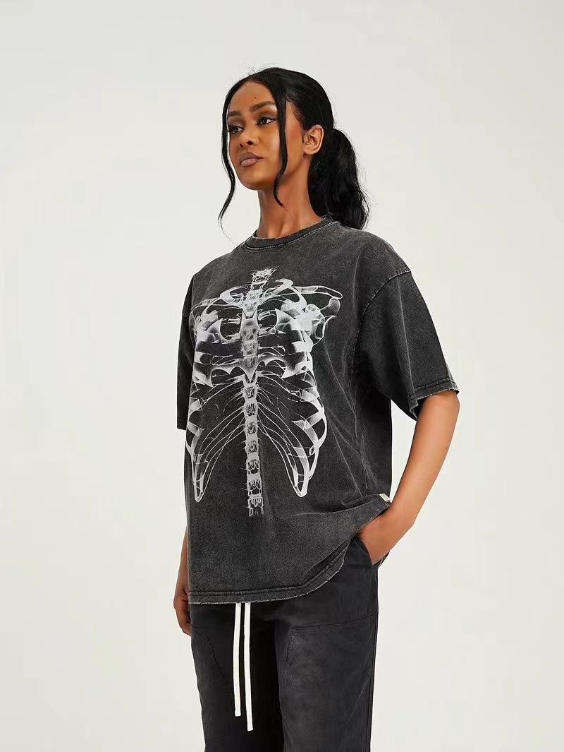 Lavar con agua para hacer viejos esqueleto impreso camiseta de manga corta hombre y mujer oversize casual manga de hombro en la parte superior esqueleto universal