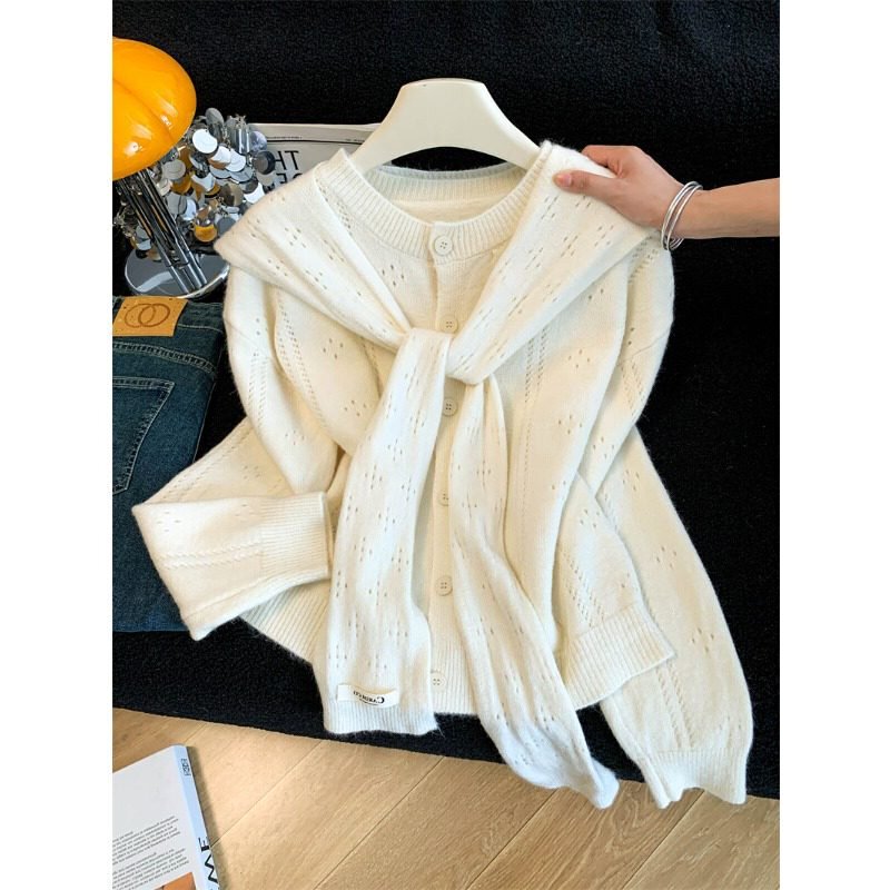 Factory direct fresh style hollow-out round neck long-sleeve knitted cardigan women's new two-piece shawl top A13531 Factory direct fresh style hollow-out round neck long-sleeve knitted cardigan women's new two-piece shawl top A13531
