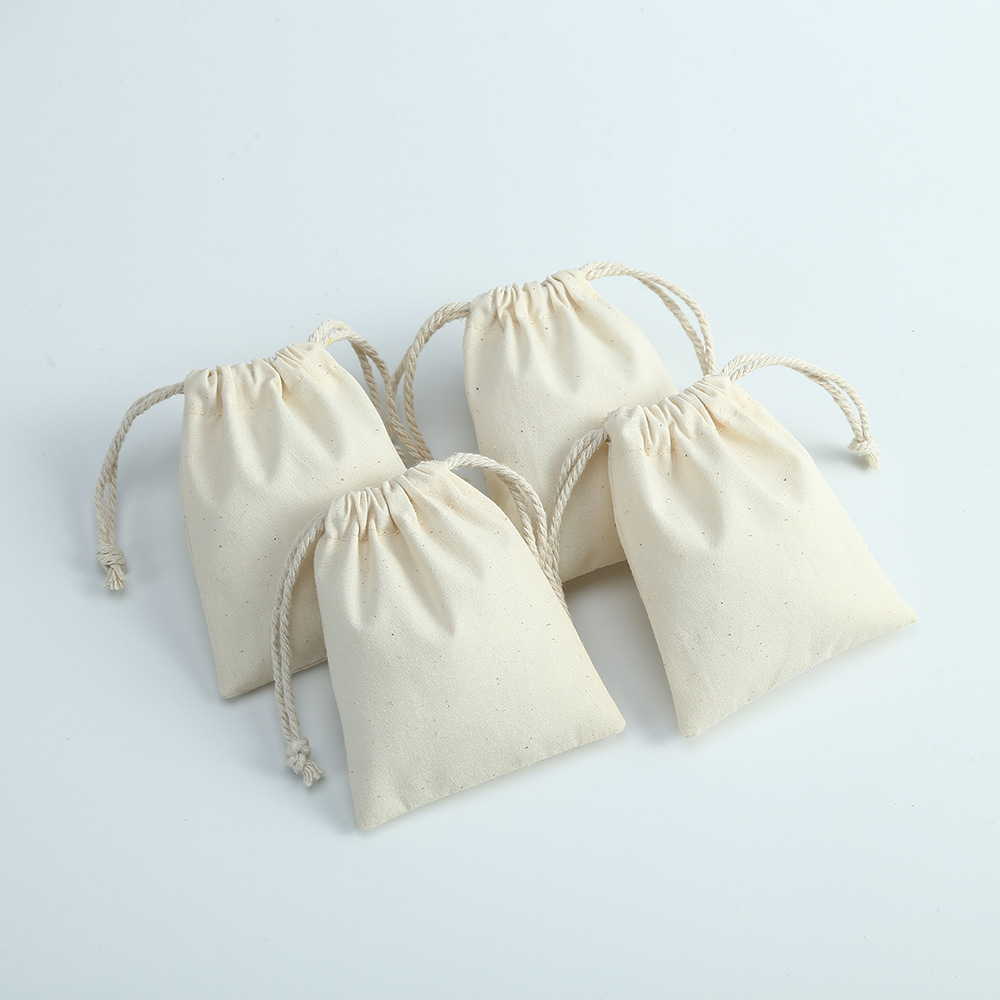 Holiday, Daily Occasion 1 Piece Cloth Simple Style Holiday Daily Solid Color Jewelry Packaging Bags