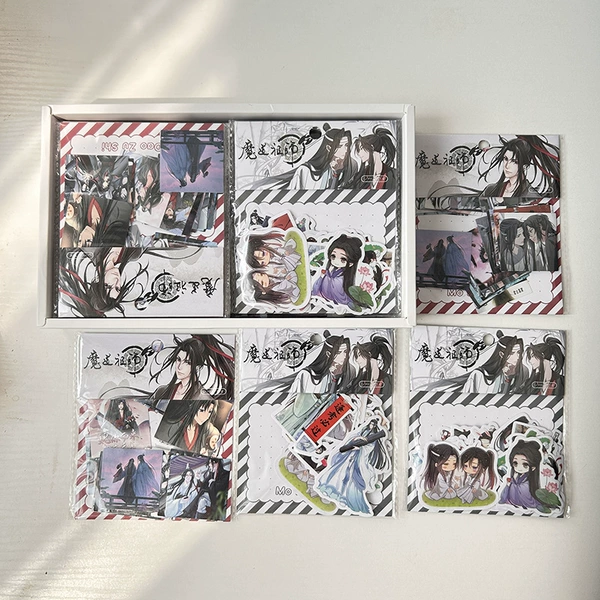 Magic Stickers in the box (24 packs)