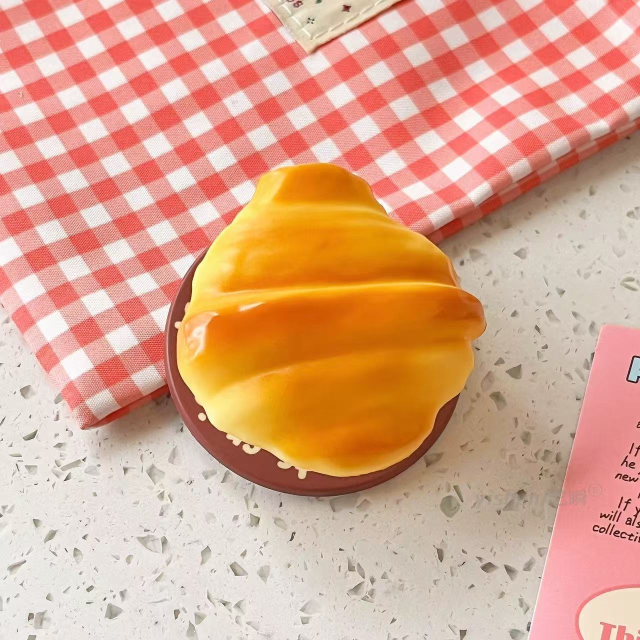 Super lindo lindo pequeño nuevo gato kt pan soporte de succión para Apple caso de teléfono móvil de escritorio contracción soporte de succión mujer