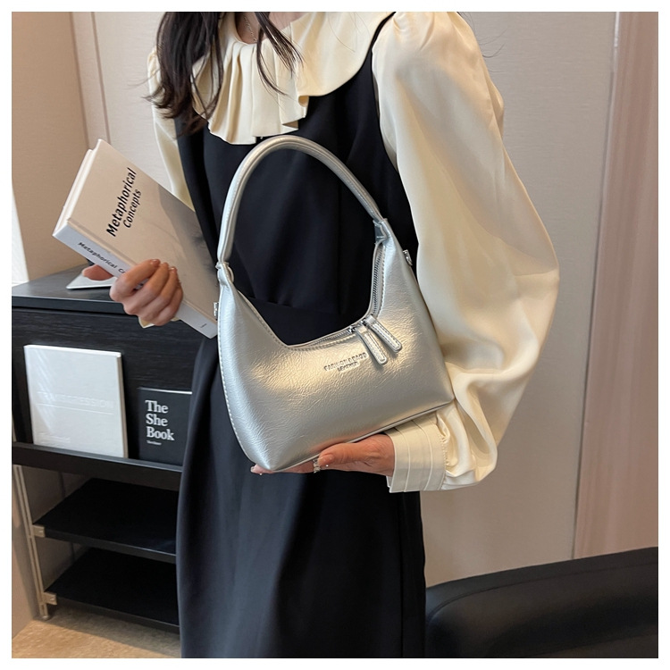 Kabelka Módní Niche Francouzská High-endová Taška do podpaží Sense Chain 2023 Léto Nová Taška přes rameno_voghion.com