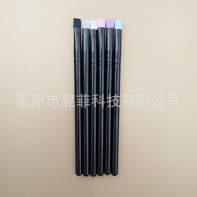 [Patent Authorization] Spot hot hair wide silicone flat brush large flash eye shadow silicone nail polish brush