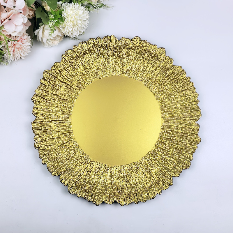 Gold Lace Fruit Plate European Vintage Decorative Plate Christmas Holiday Party Wedding Light Luxury Style Plastic Western Food Plate Mat Gold Lace Fruit Plate European Vintage Decorative Plate Christmas Holiday Party Wedding Light Luxury Style Plastic Western Food Plate Mat