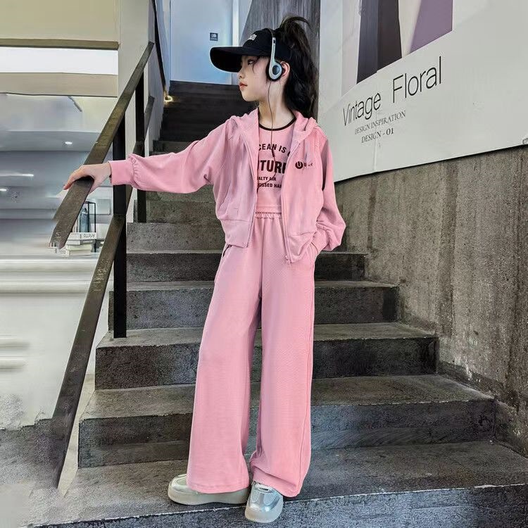2025 New Fashionable Spring Outfit Set for Girls - Stylish Two-Piece Set with Shirt and Loose Casual Pants