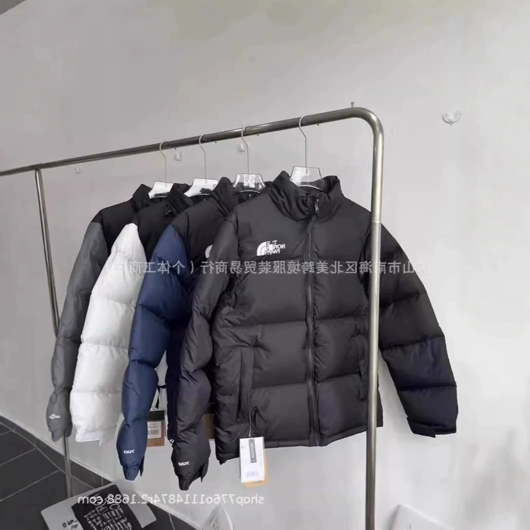 1996 Базовая женская защита от холода Теплое пальто 2024 Новая толстая хлопчатобумажная одежда пара вышивка хлопчатобумажная одежда зимой