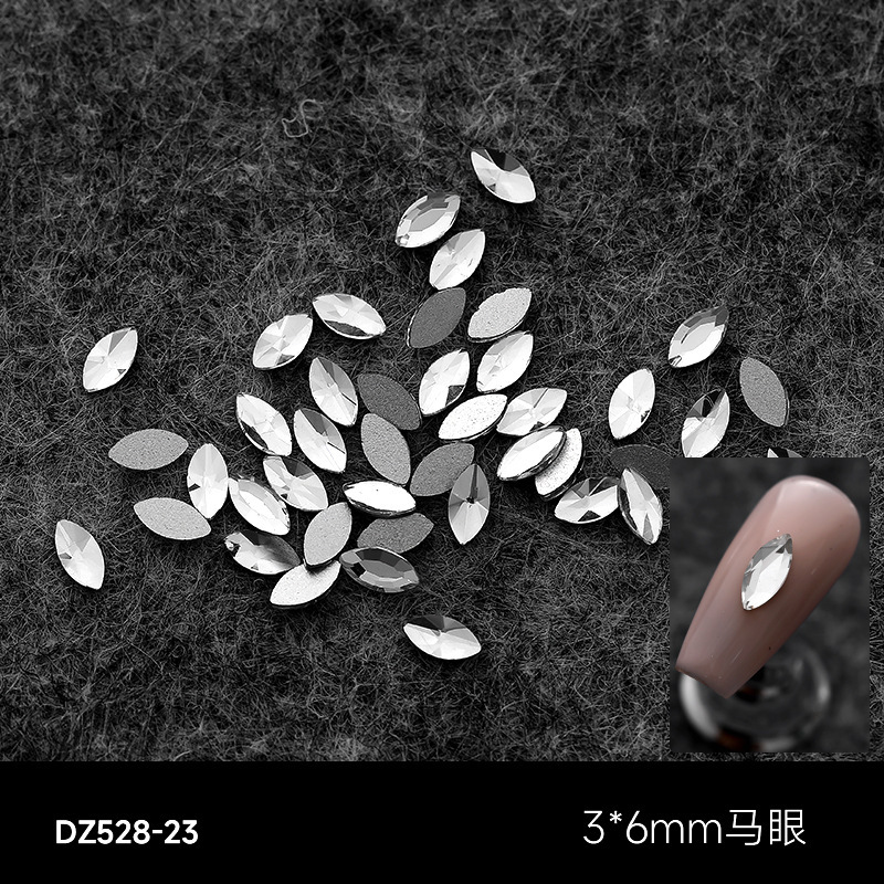 A3-24-02 말 눈 3*6mm