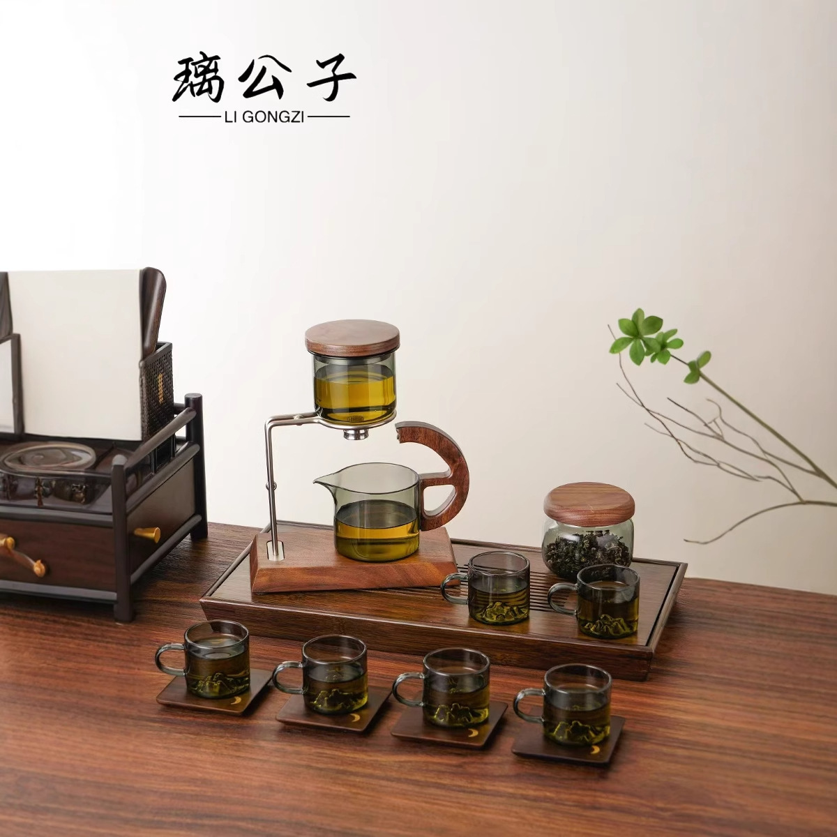 Glass tea set for friend