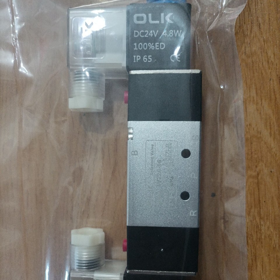 徐工泵车换向电磁阀