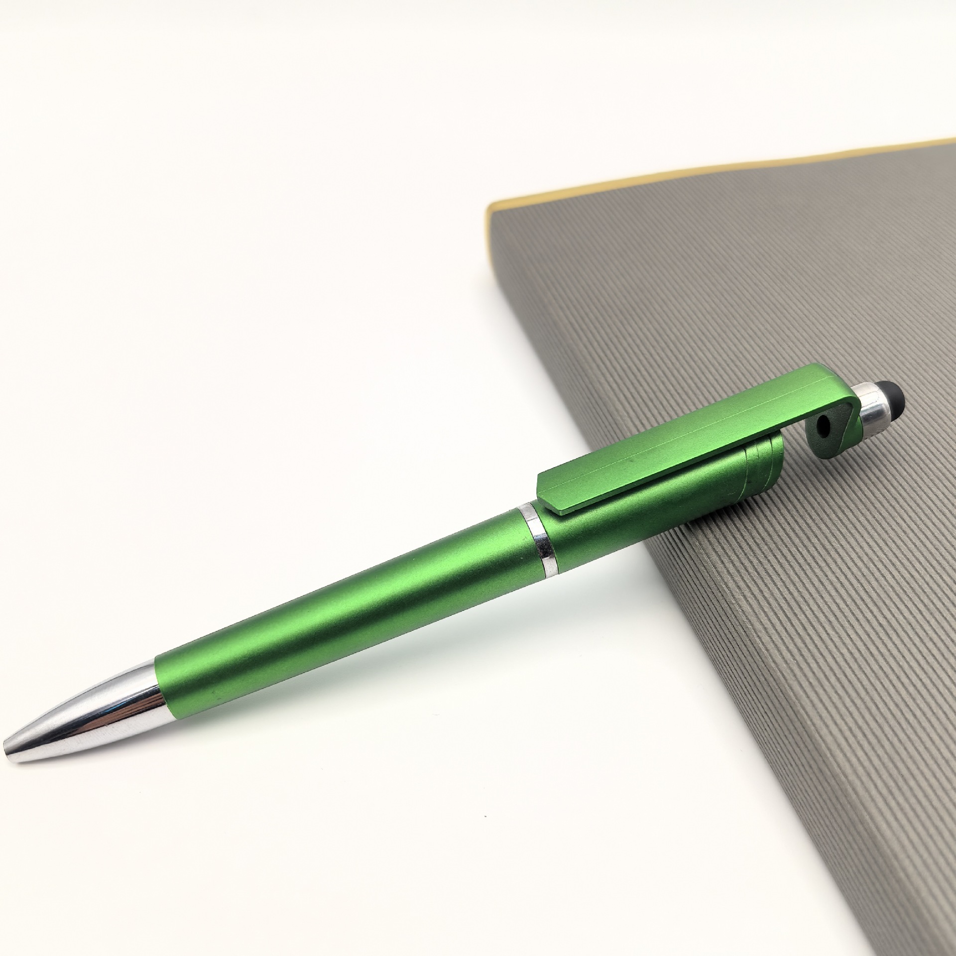 Bolígrafo publicitario mayorista multifuncional soporte de teléfono móvil de plástico bolígrafo publicitario promocional regalos bolígrafo