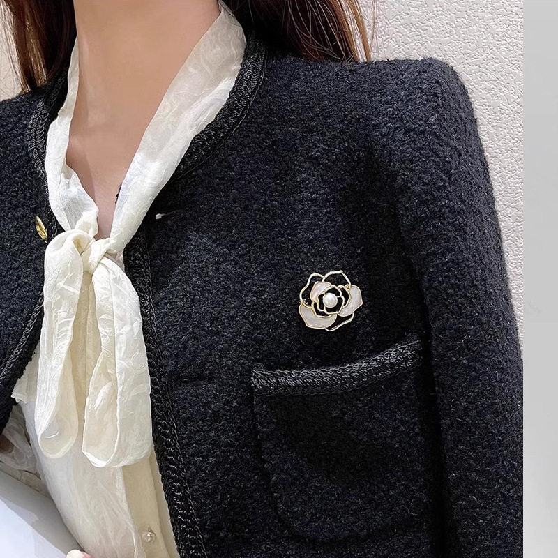 Elegante Kamelien Brosche Für Damen, Exquisites Filigranes Design_voghion.com