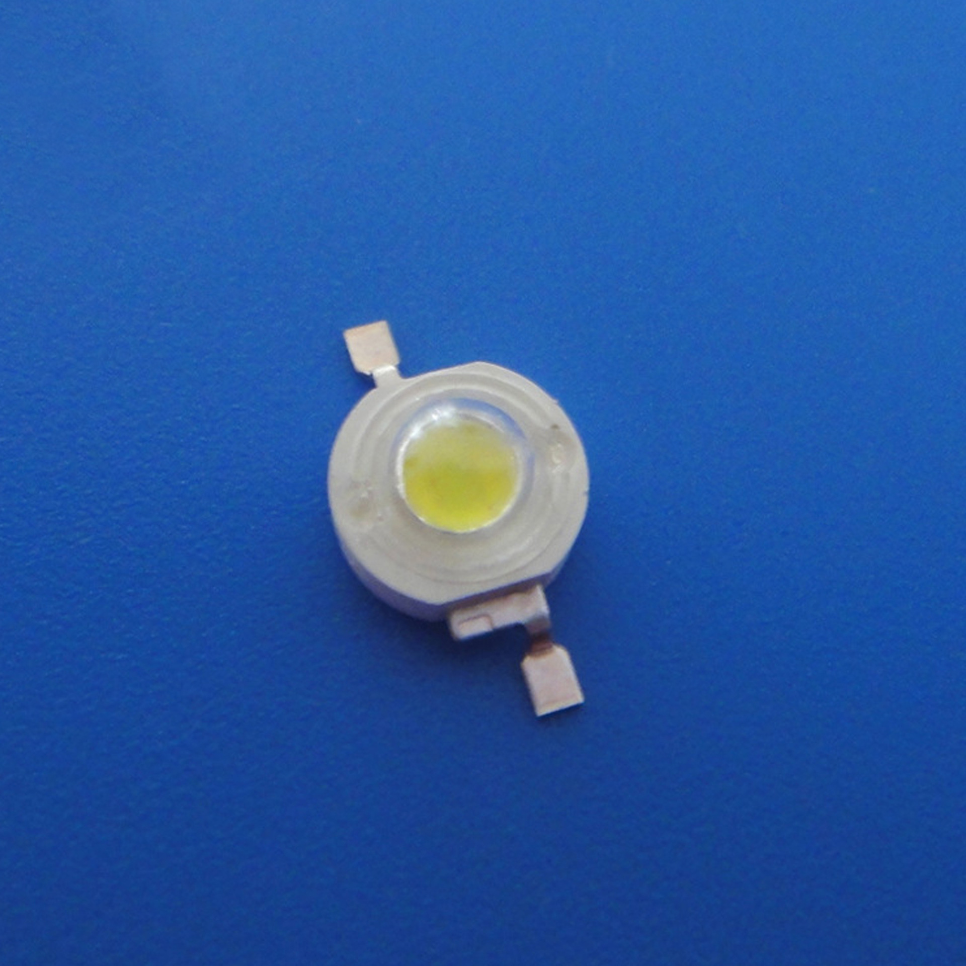 �����ֻ�����RGB 1w/3w led���� ȫ�ʷ��� ·����led����