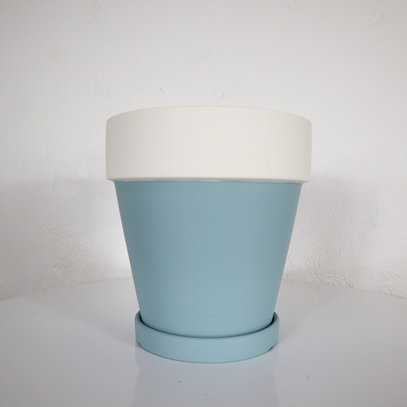 Half blue (with tray)