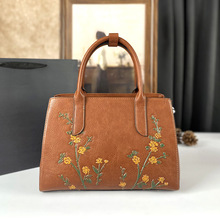 2025新款时尚梅花三弄手提大包妈妈包轻奢大容量女包中年女士包包