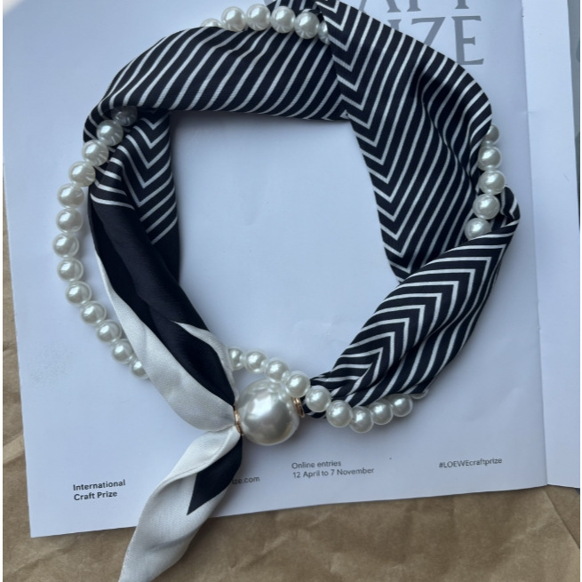 черные полосы + жемчуг