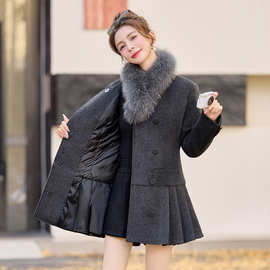 狐狸毛领女式羽绒服2025冬季新款气质毛领时尚保暖羽绒服外套ZQ35