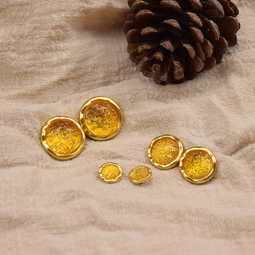 Rich light resin Western European style retro gemstone metal buttons for women's coats, jackets, shirts and clothing buttons