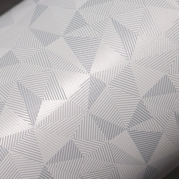 Nordic triangle white