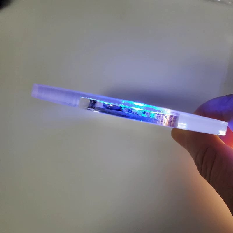 Venta al por mayor acrílico luminoso Coaster colorido Coaster coche atmósfera base LED luminoso botella pegatina barra de luz