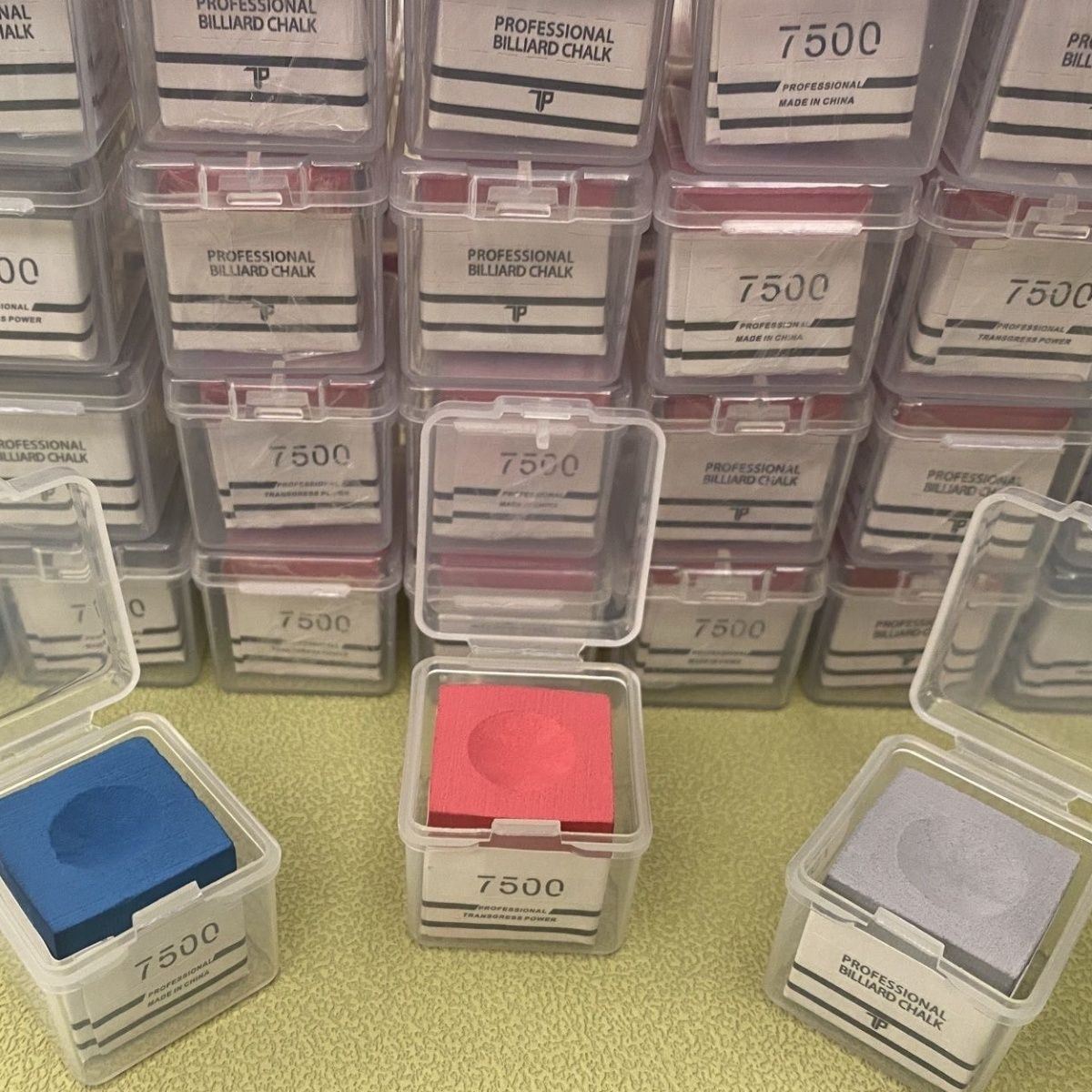 高品质TP新品7500职业单颗油性中式干性巧粉黑八巧克粉球7500巧克