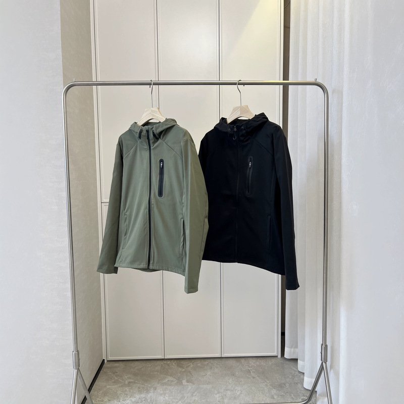 Men's hooded jacket, new autumn model, stretchy casual coat, solid color, zipper style, outdoor style 082610 Men's hooded jacket, new autumn model, stretchy casual coat, solid color, zipper style, outdoor style 082610