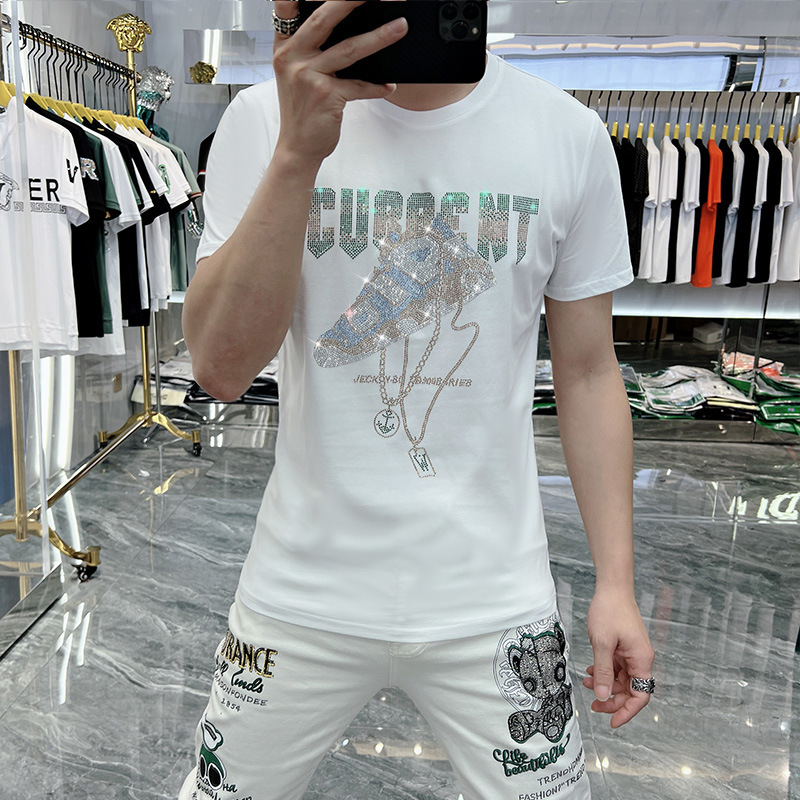 2023 Neue Sommer Ice Short Herren Trend Slim Fit Halbarm Mode Marke T-Shirt Schuhe Hot Diamond Seide Baumwolle_voghion.com