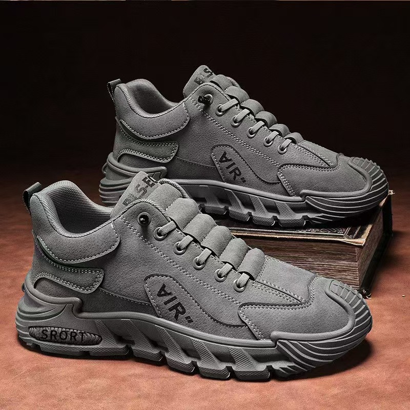 Breathable casual footwear