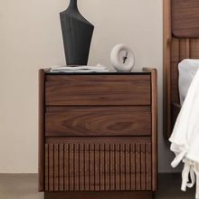 日式樱桃木实木床头柜黑胡桃木卧室储物柜现代简约床边抽屉收纳柜
