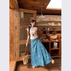 ファッションスーツ白 V ネック半袖 T シャツ女性の夏のハイウエスト痩身花柄スカート 2 点セットヨーロッパと中東