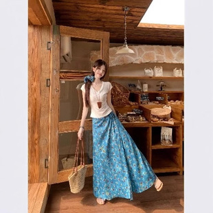 �r�����b��ɫV�I����T��Ů�ļ������@���黨����ȹ�ɼ��ךW��