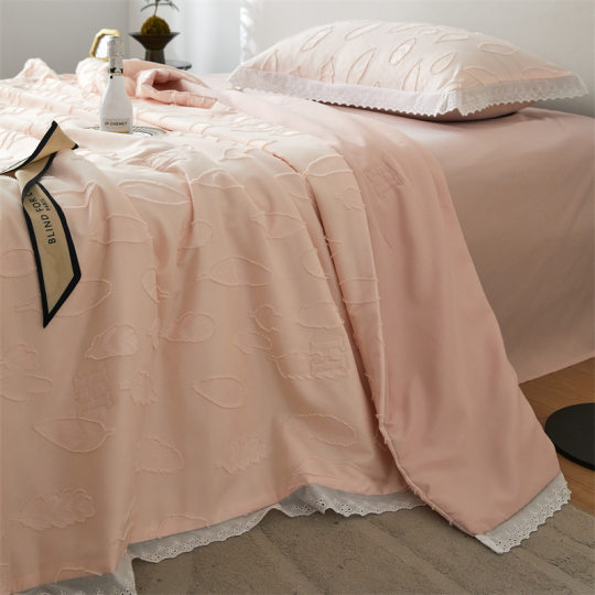 2025 New Stereo Type a Cut Flower Air-Conditioned Quilt Satin Jacquard 55% Soybean Summer Quilt Four-Piece Lace Style