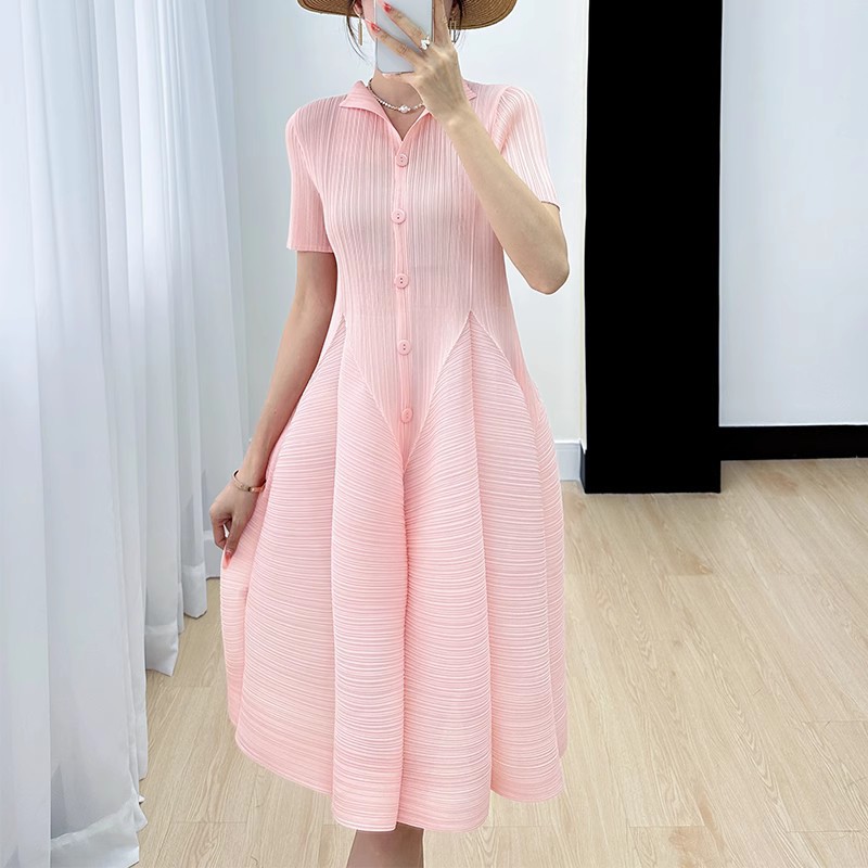 핑크색 반오픈 칼라 반소매