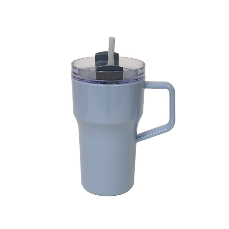 Fábrica directa para el nuevo 22oz taza de automóvil de plástico con mango de taza de agua portátil cariñosa taza de paja