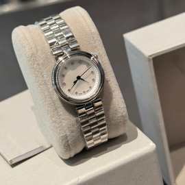 天家同款T152系列经典嘉丽小美人古罗马风格欧美石英钢带时尚女表