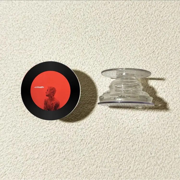 Grabación de CD vinilo redondo airbag soporte adhesivo tipo teléfono móvil adhesivo 360 ° giratorio telescópico succión magnética de corriente de marea