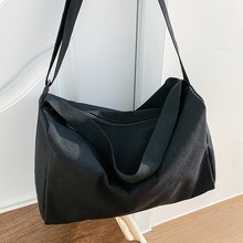 新款斜挎包男潮日系2025新款简约百搭帆布单肩包女包潮牌挎包学生