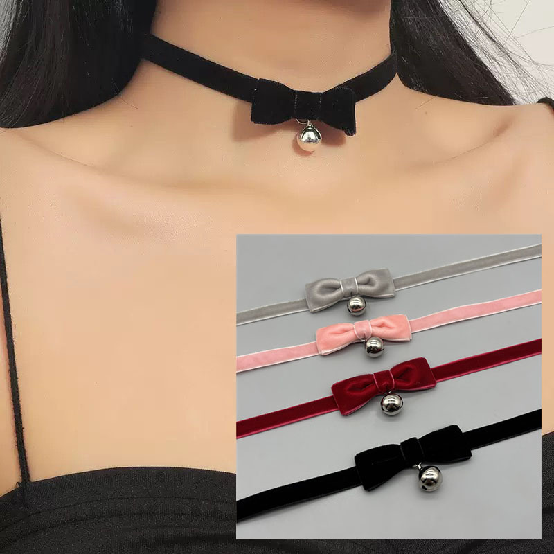 Bow bell collar choker Korean version of the new Dongdaemun necklace short sexy black clavicle chain wholesale Bow bell collar choker Korean version of the new Dongdaemun necklace short sexy black clavicle chain wholesale
