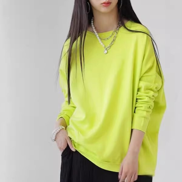 Hot-Selling Super Slimming Base Layer Knitwear, Looks Great When Going Out, from a Prestigious Japanese Brand, Simple Solid Color, Comfortable and Versatile, Round Neck Knitwear Hot-Selling Super Slimming Base Layer Knitwear, Looks Great When Going Out, from a Prestigious Japanese Brand, Simple Solid Color, Comfortable and Versatile, Round Neck Knitwear
