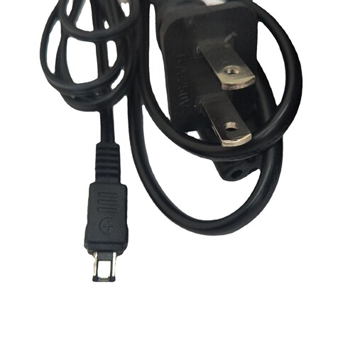 Suitable for Canon DV camera connection to mobile power bank, car USB charging cable, DC IN power cable