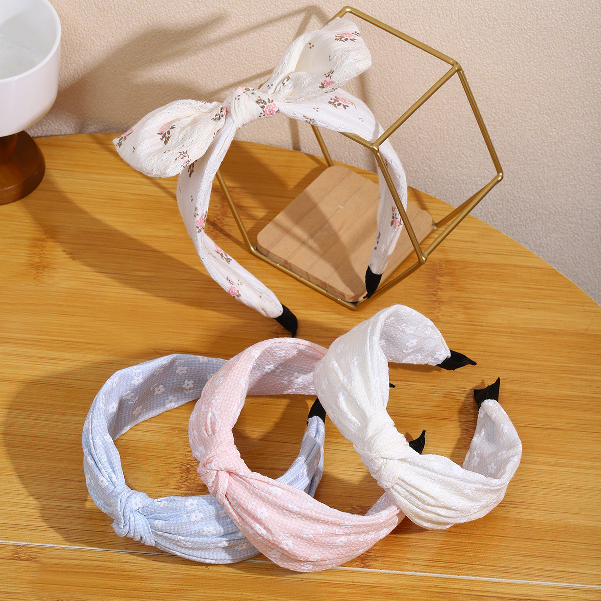 Temperamento de moda, diadema anudada superior de cráneo alto, diadema de todo fósforo de sentido simple y avanzado, diadema de temperamento floral, accesorios para el cabello