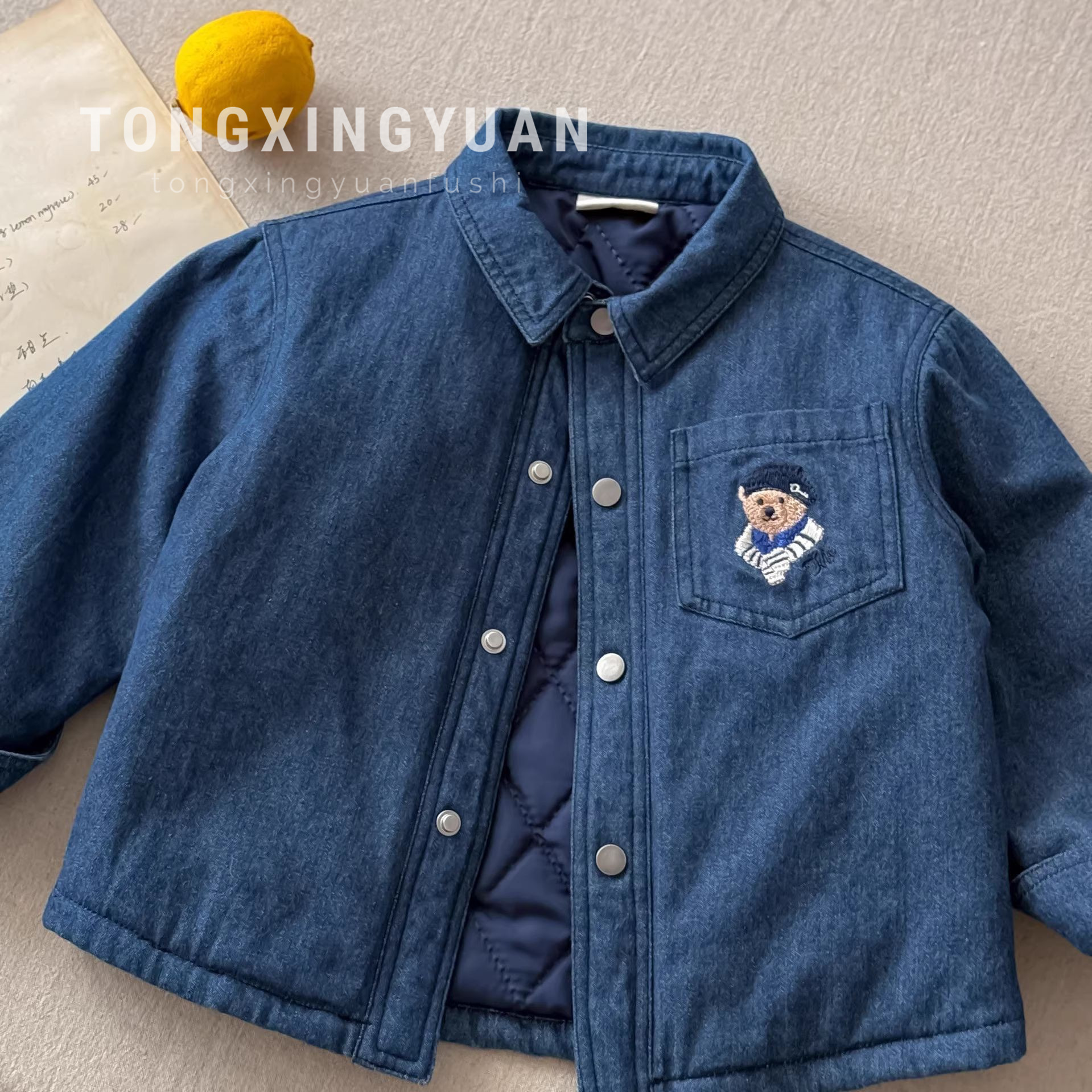 Camisas infantiles de invierno 2025, nuevos productos para niños y niñas, camisas de manga larga para niños coreanos, camisas de vaqueros para niños, algodón intercalado