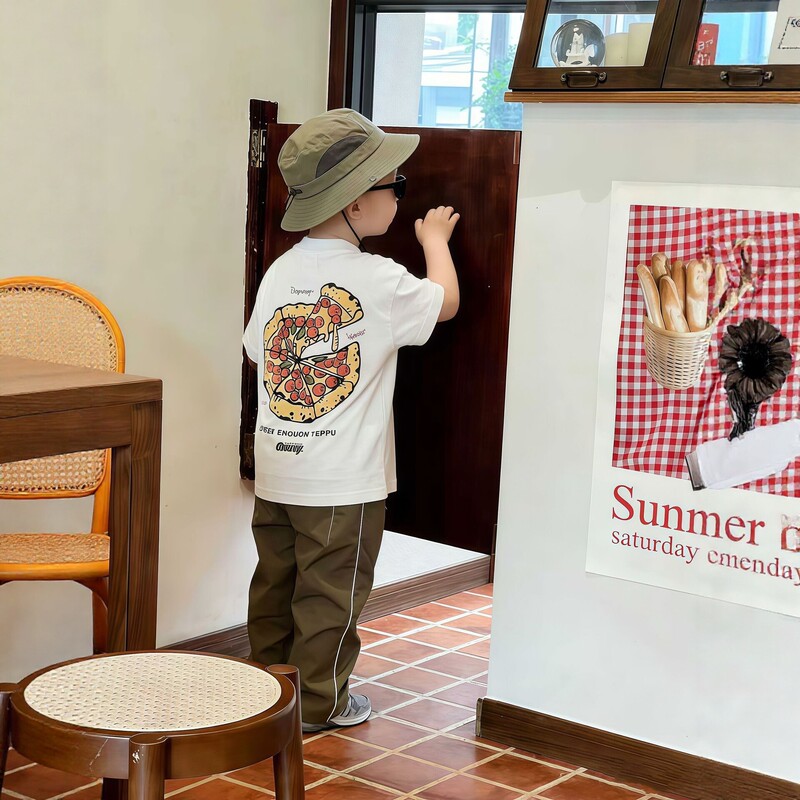 Japanese-Style Family Matching Outfits for a Family of Three, Summer Short-Sleeve T-Shirts for Boys with Cartoon Prints, Pure Cotton, Trendy Family Wear