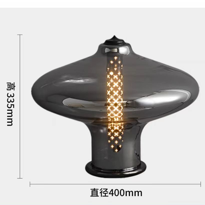 Lámpara de mesa de estudio creativa minimalista posmoderna de fábrica, modelo de diseñador de lujo ligero, lámpara de mesa de decoración de oficina