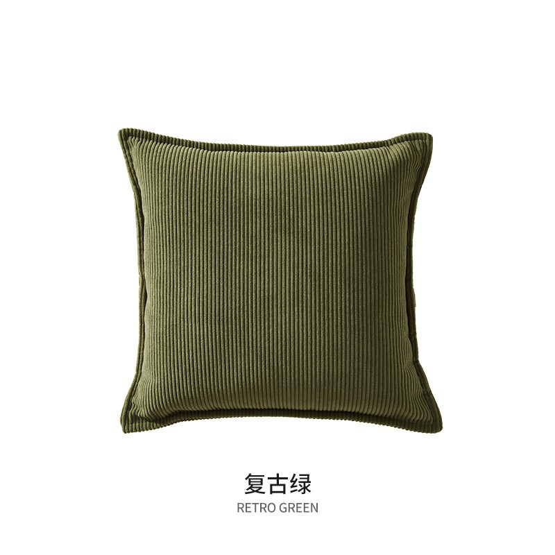 小紅の本のソファーは枕の客間を抱いて軽くて豪華で高級感があります。