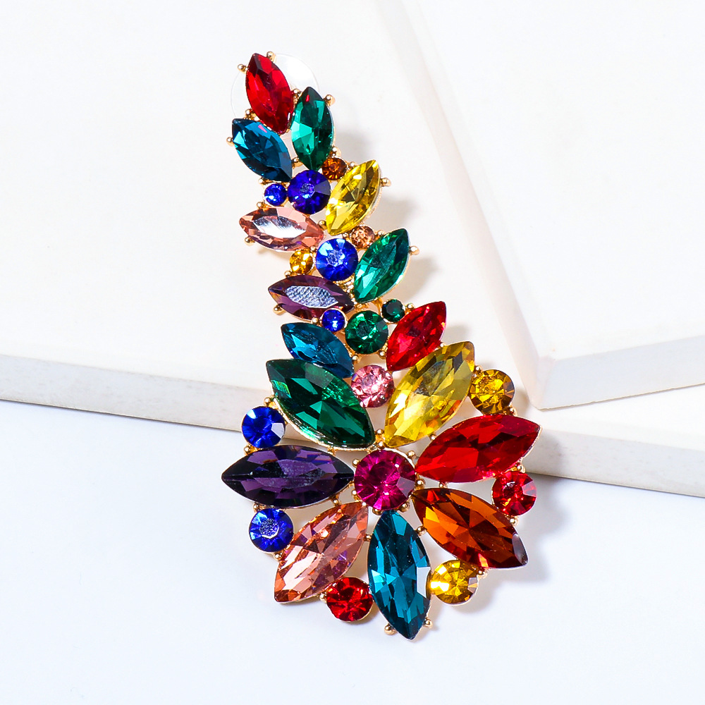 Nihaojewelry Jewelry Wholesale Fashion Geometric Inlaid Colorful Diamond Earrings display picture 9
