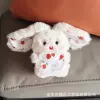 Толстый белый кролик в фартукe, ~21×12 см