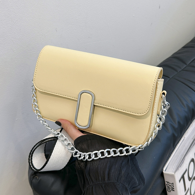 Bolso de hombro transfronterizo, cadena de tendencia de moda femenina, bolso cuadrado pequeño debajo de la axila, bolso de mensajero de cuero suave de textura occidental de todo fósforo casual