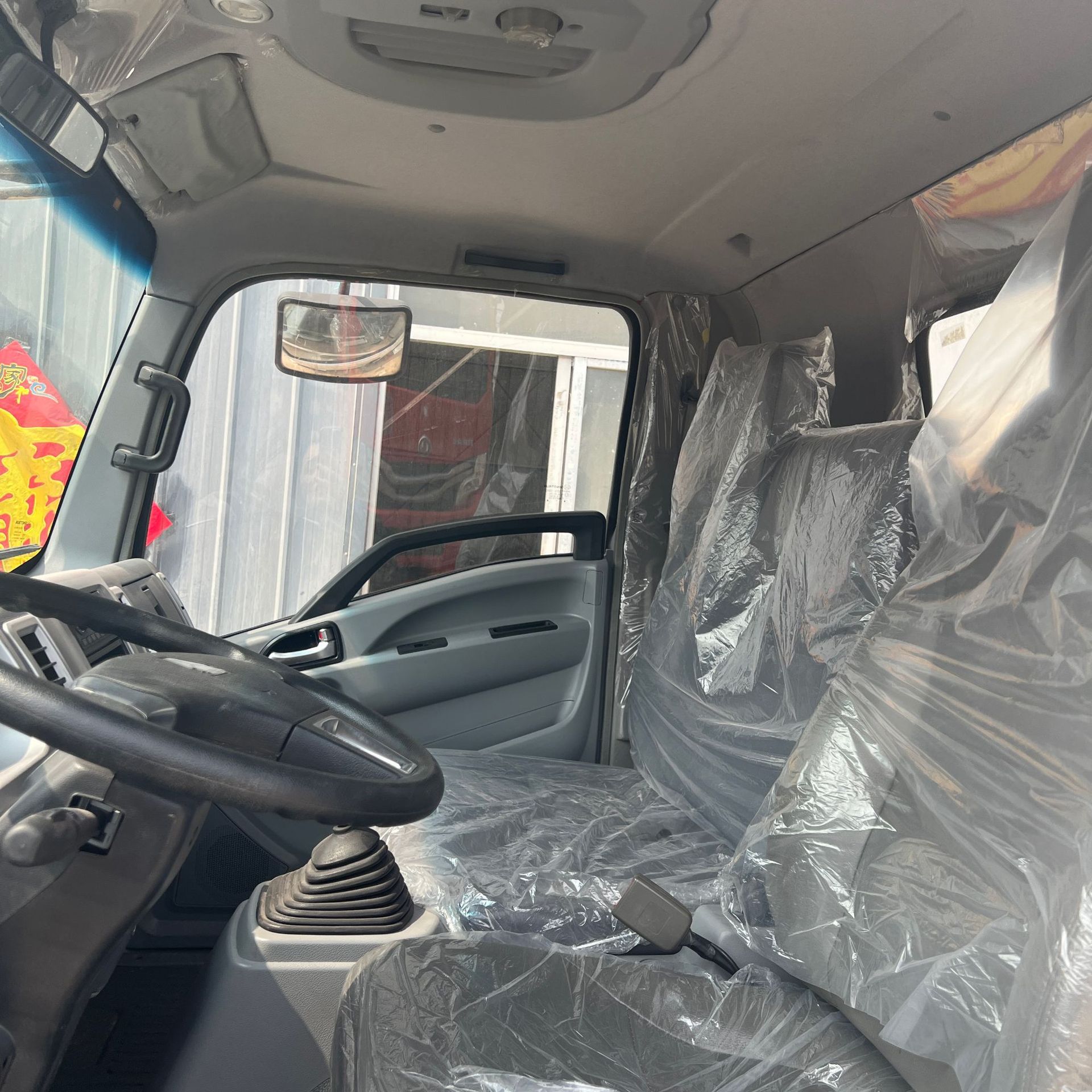 Factory Cross-Border Export of China Heavy Truck Howo Light Truck Dump Truck 4X2 Small Transport Dump Truck, Customizable